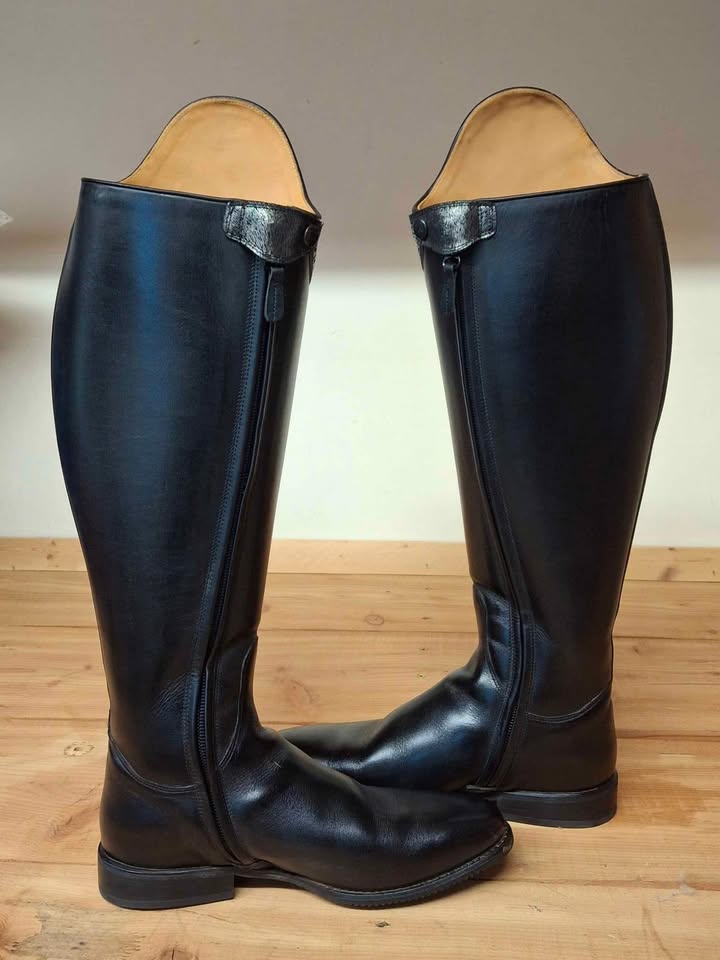 Barely Used DeNiro Dressage Riding Boots *Wide Calf*