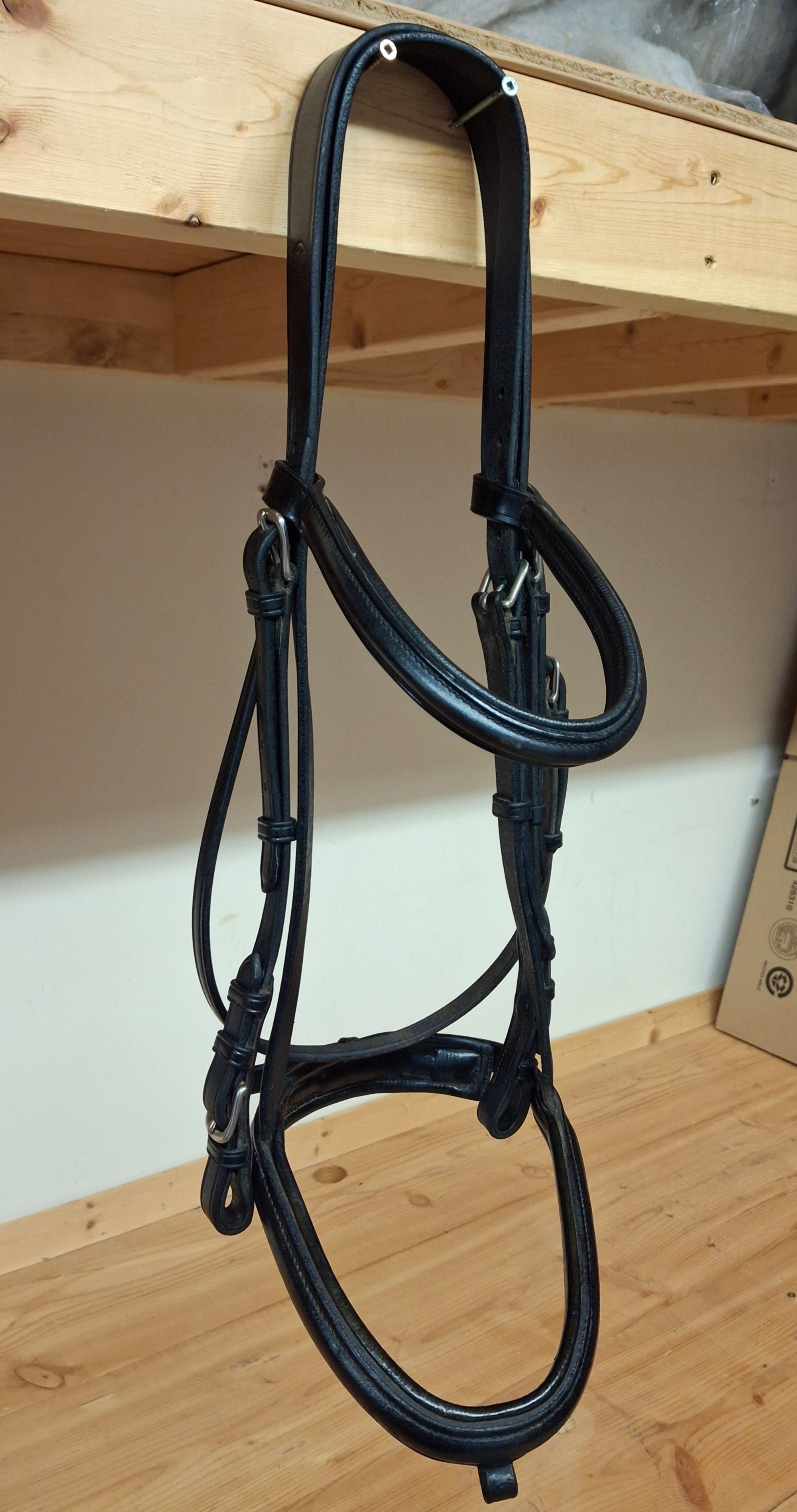 Used WB Black Bridle and Reins