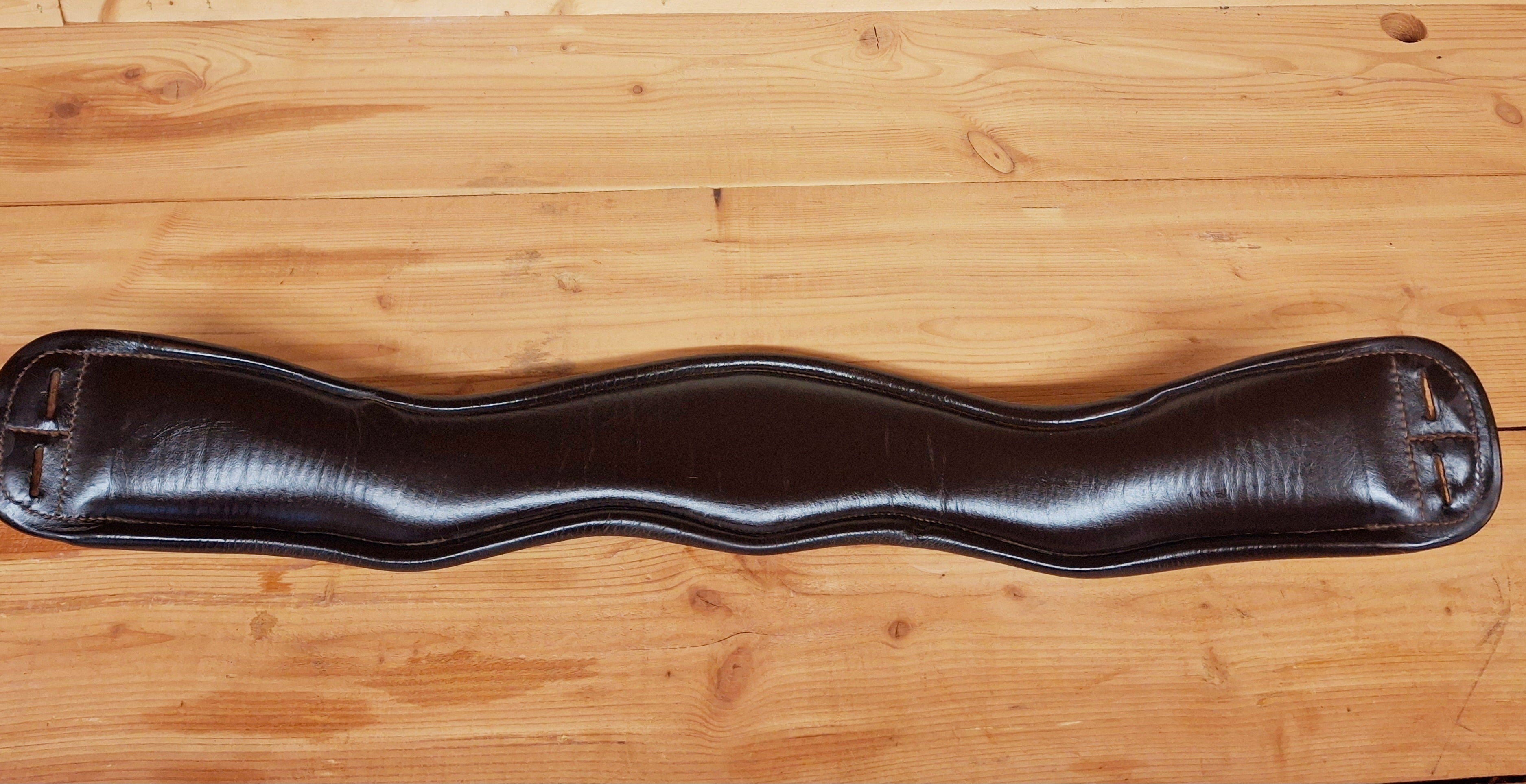 Used N2 Saddlery 28" Brown Dressage Girth