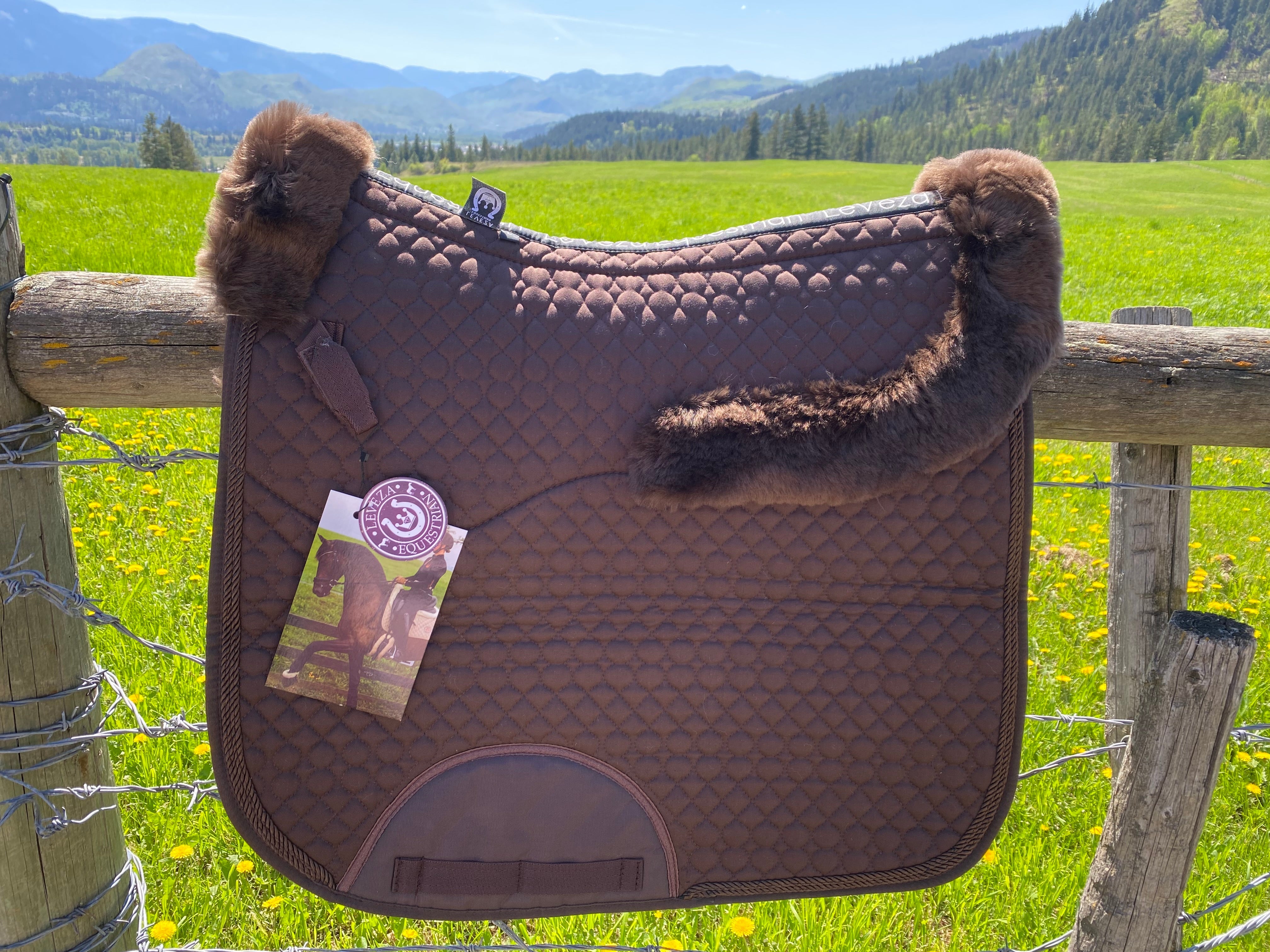 Leveza Mimiki Sheepskin Dressage Saddle Pad - Multiple Colour Options