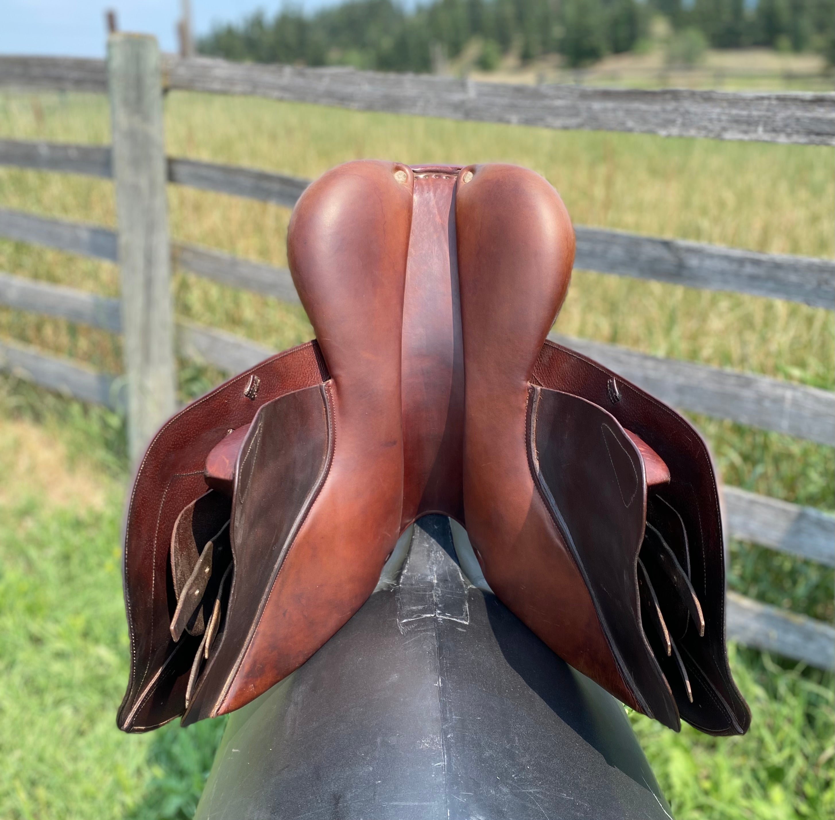 Used 17" CWD Jump Saddle