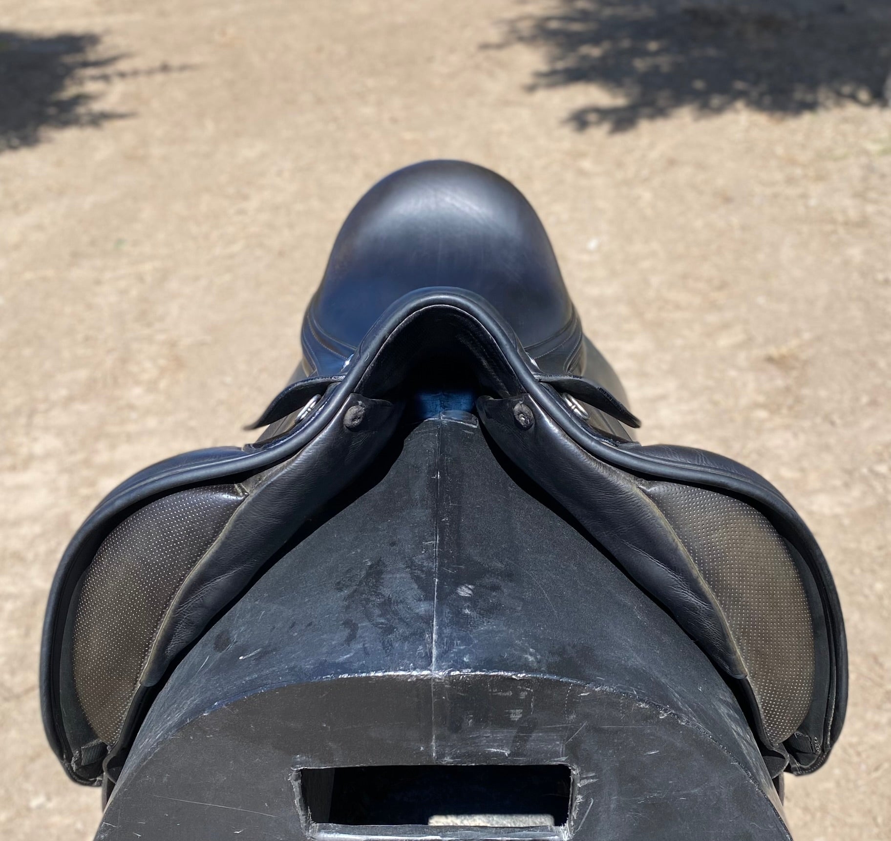 Used Prestige X-D1 17" Dressage Saddle